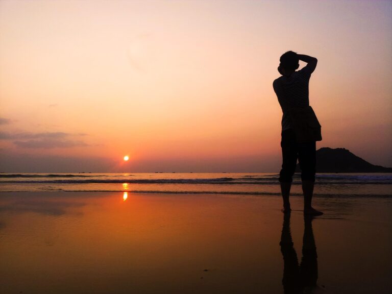 Calmly waiting for the sunset to finish